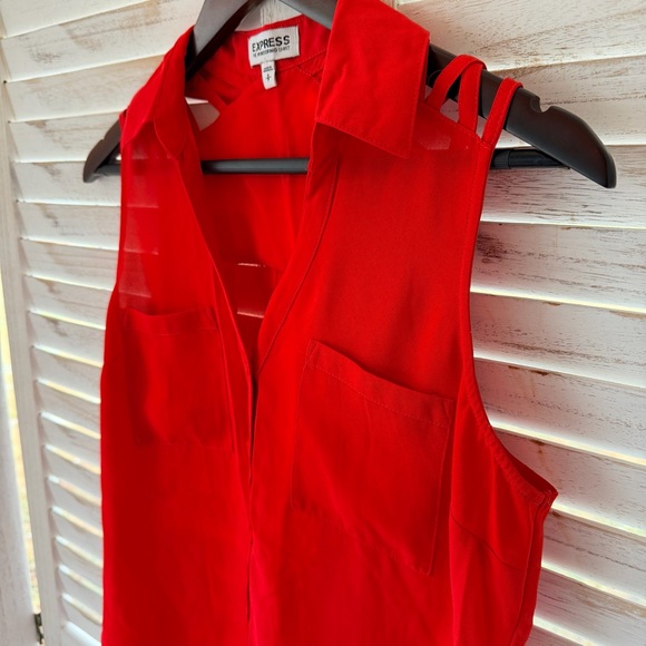 Express | Portofino Shirt Sleeveless Cutout - Picture 2 of 6